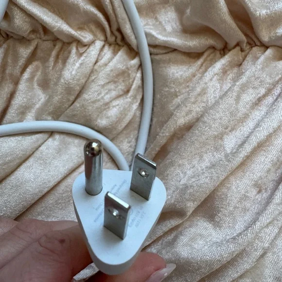 Apple Power Adapter Extension Cable - Picture 3 of 3